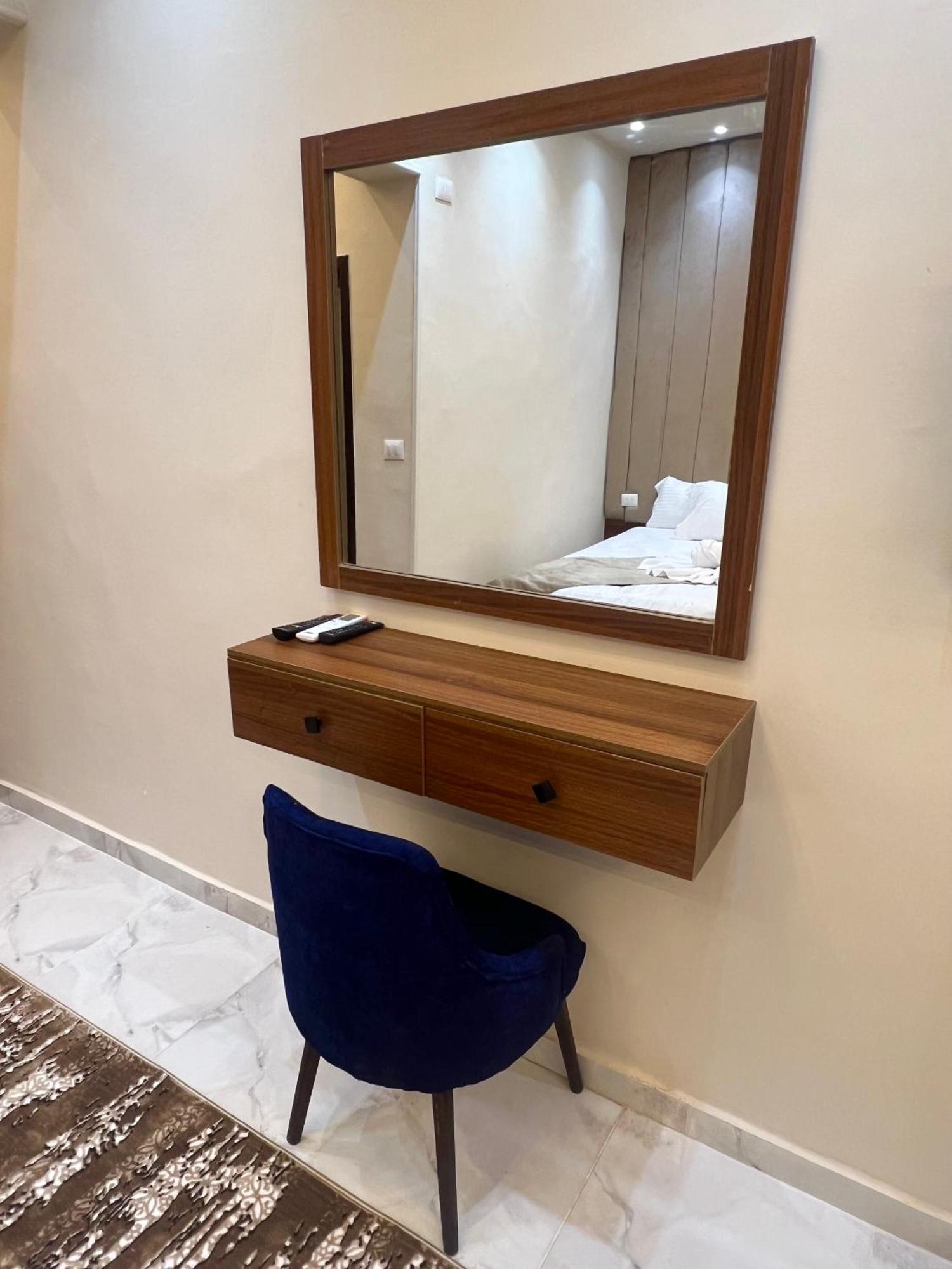 New Glamour Pyramids Hotel Kafret el-Gabal Extérieur photo